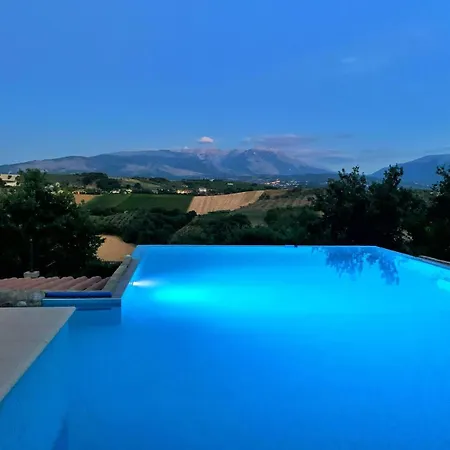 Abruzzo Borgo Alanno