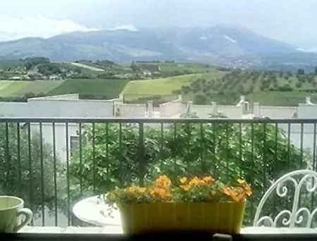 Abruzzo Borgo Alanno