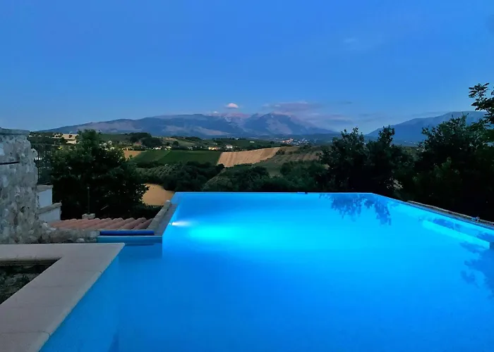 Abruzzo Borgo Alanno