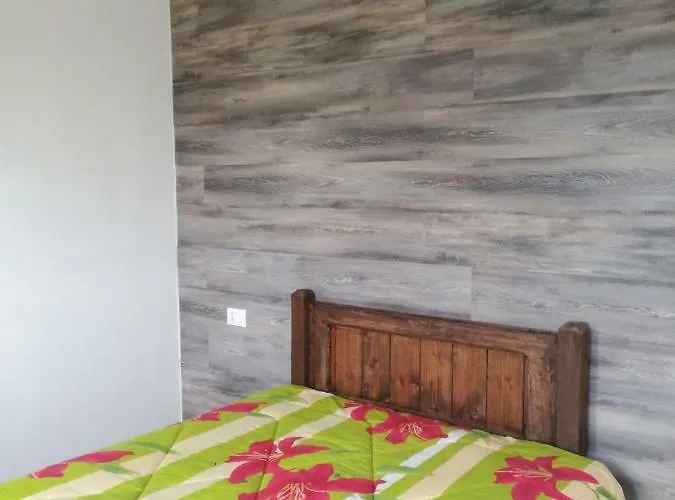 Abruzzo Borgo * Alanno